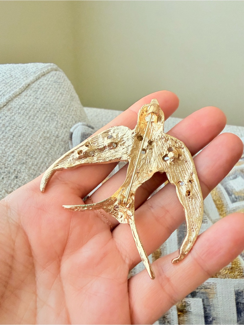 Shiny Crystal Animal Bird Brooch Pin - Picture 6 of 6